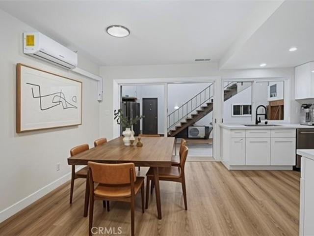 Townhouse for sale in Fountain Valley, California