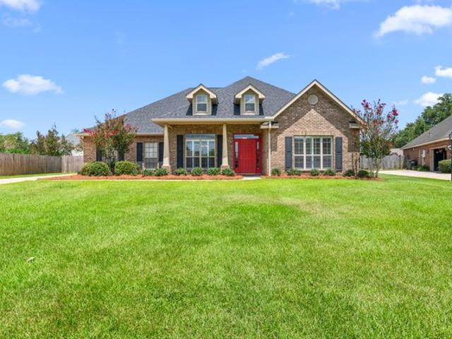 House for sale in Daphne, Alabama
