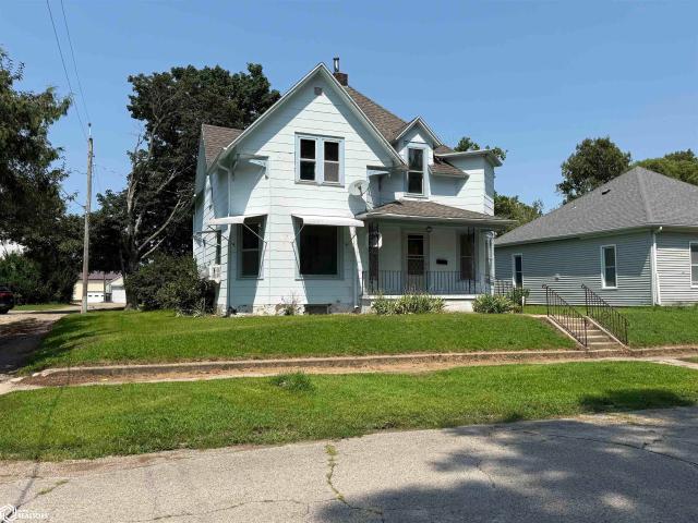 House for sale in Eldora, Hardin County