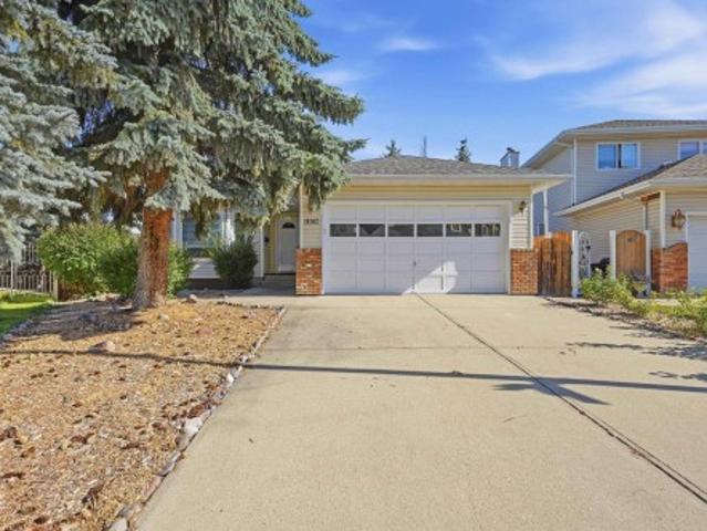 House for sale in Wedgewood, Alberta
