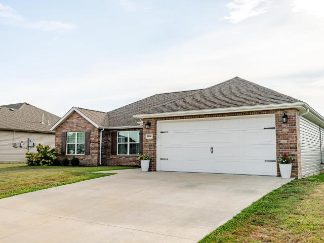 House for sale in Barry, Missouri