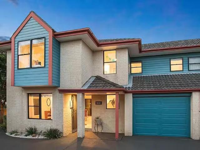 Condo for rent in Blue Bay, New South Wales