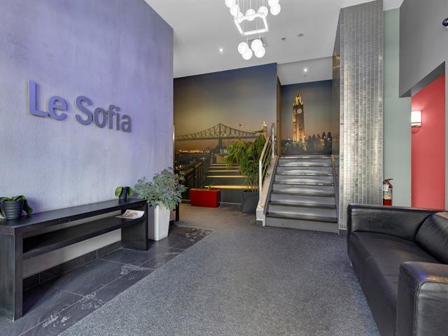 Apartment for rent in Village gai, Montréal