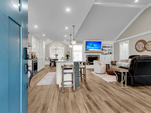 House for sale in Harborgate, Mount Pleasant