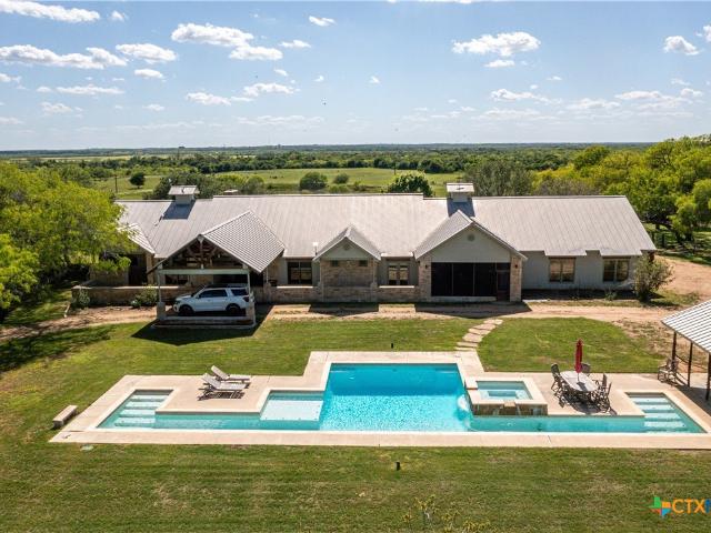 Farm for sale in Runge, Texas