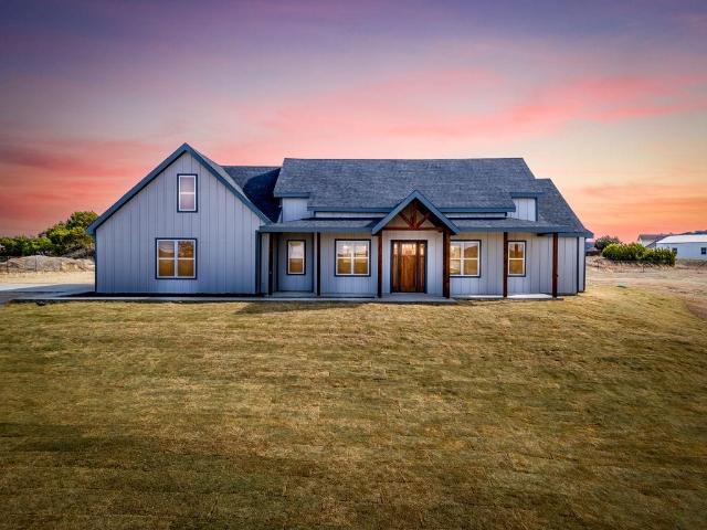 House for sale in Glen Rose, Texas