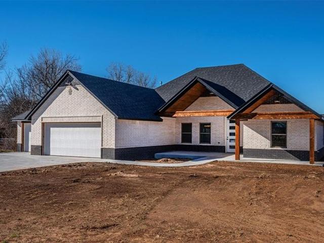 House for sale in Tuttle, Oklahoma
