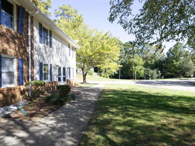 Townhouse for sale in Walnut Ridge, Cary