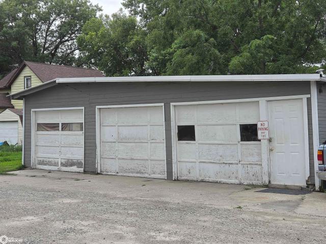 House for sale in Grinnell, Iowa