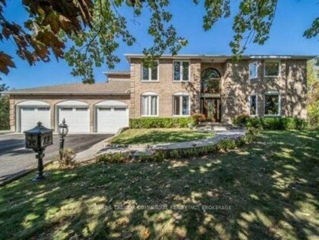 Cabin for sale in Kingston, Ontario