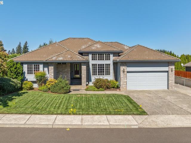 House for sale in Canby, Clackamas County