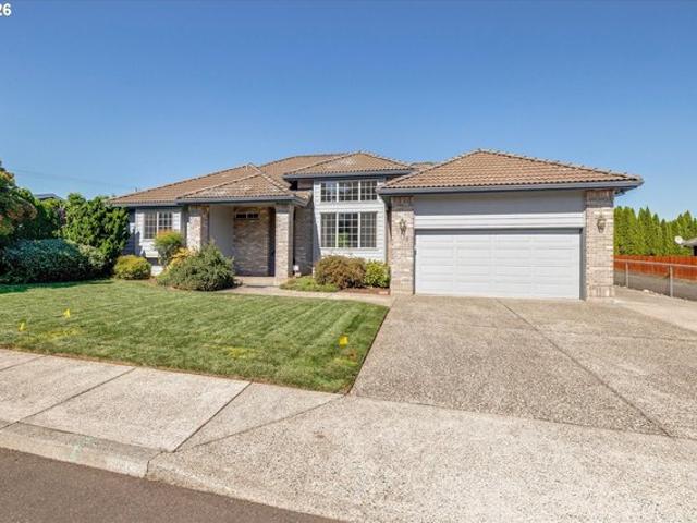 House for sale in Canby, Clackamas County