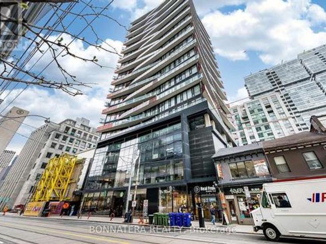 Condo for sale in Spadina—Fort York, Toronto