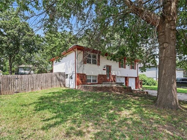 House for sale in Grain Valley, Missouri