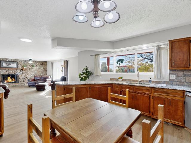 House for sale in Bosque Farms, New Mexico