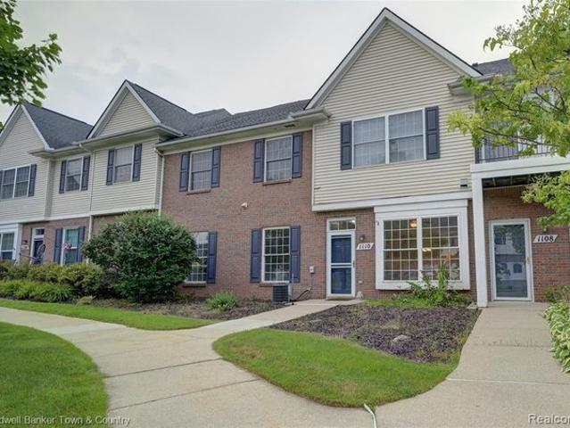 Condo for sale in Howell, Michigan
