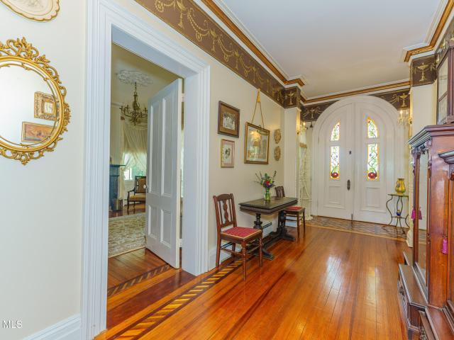 House for sale in New York