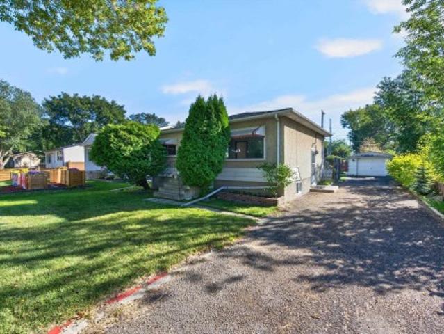 House for sale in Wedgewood, Alberta