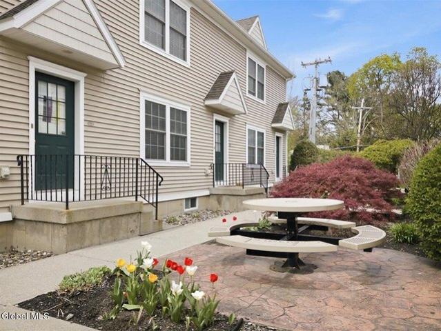 Condo for sale in Albany, New York