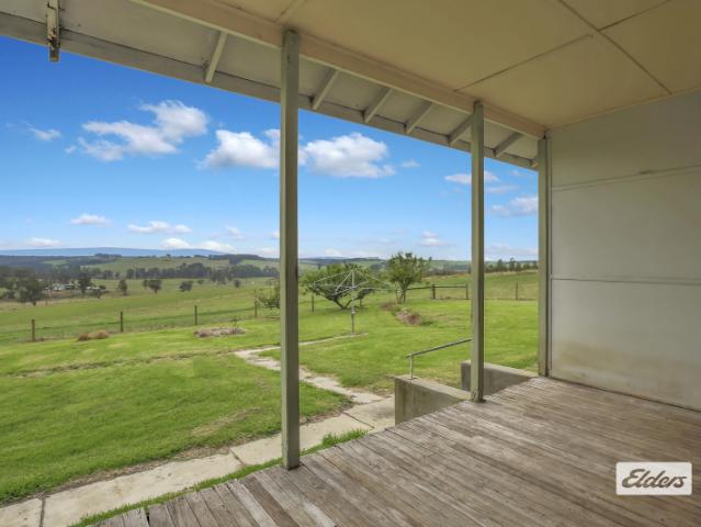 House for rent in Allambee, Victoria
