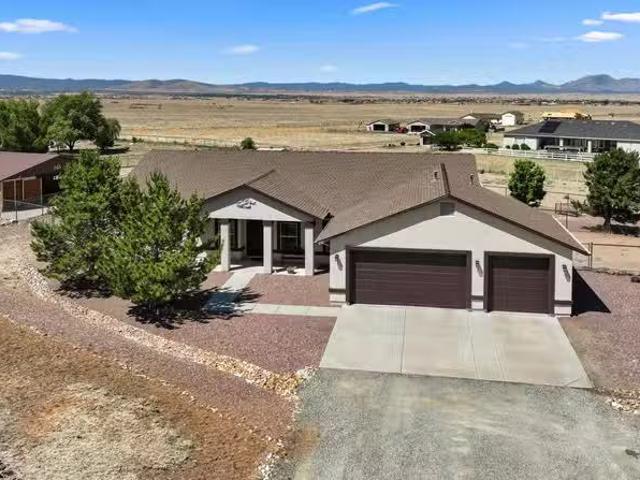 House for sale in Prescott Valley