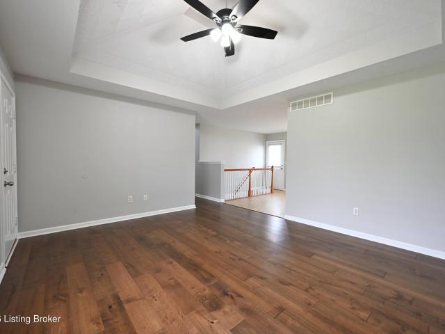 House for sale in Louisville, Jefferson County