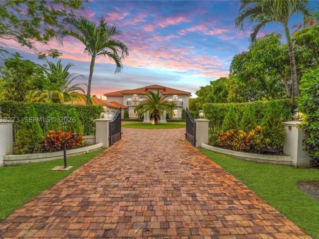 House for sale in Pinecrest, Florida