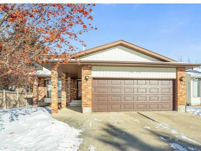 House for sale in Edmonton