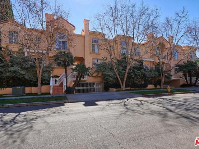 Condo for sale in North Hollywood Neighborhood Council District, Canoga Park