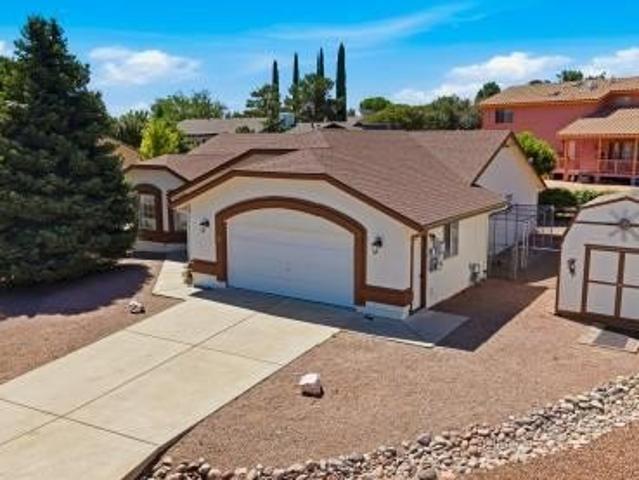 House for sale in Dewey, Arizona