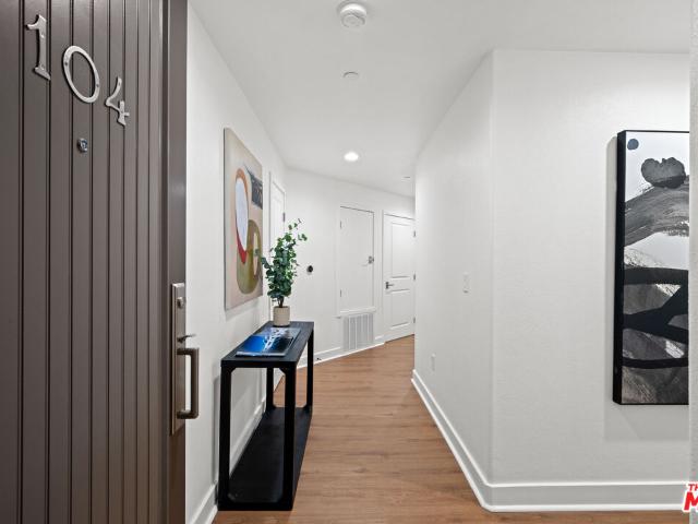 Condo for sale in Studio City Neighborhood Council District, Canoga Park