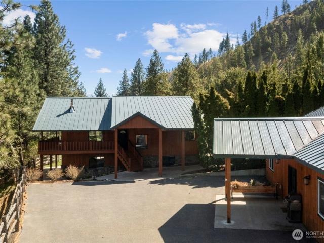 House for sale in Entiat