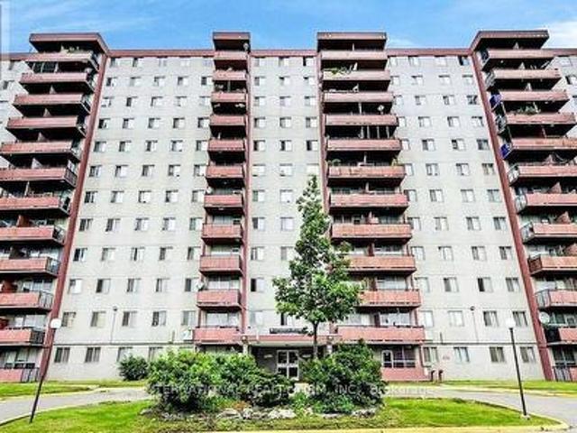 Condo for sale in Eglinton—Lawrence, Toronto