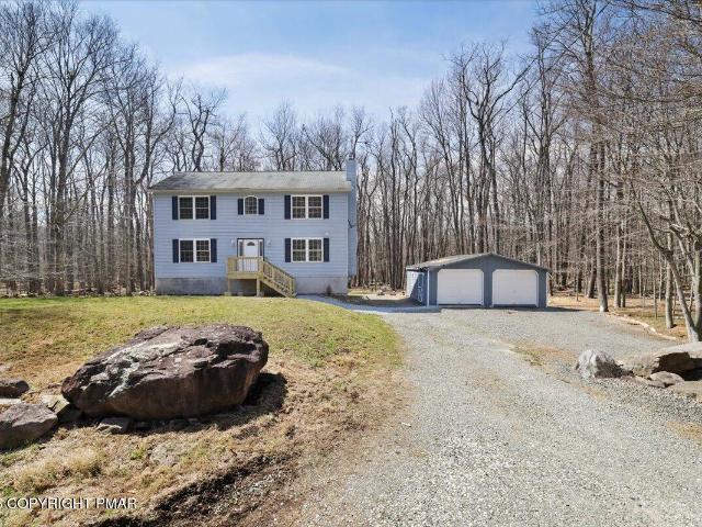 House for sale in Lehigh Township, Wayne County