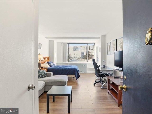 Condo for sale in Virginia