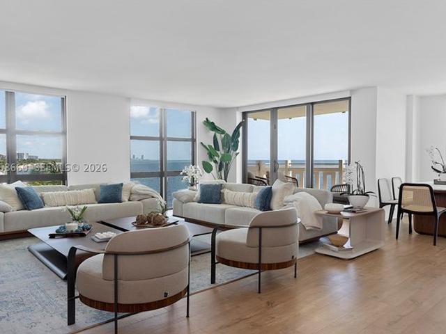 Condo for sale in Key Biscayne, Miami-Dade County