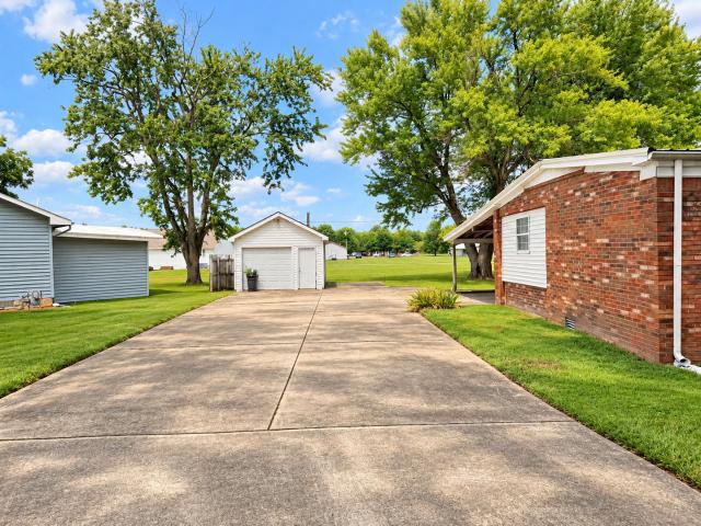 House for sale in Metropolis, Illinois
