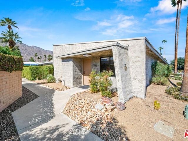 Condo for sale in Palm Springs, California