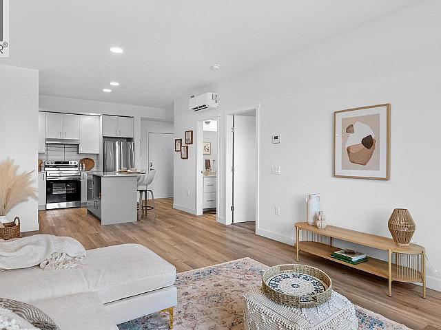 Condo for sale in Winfield, British Columbia