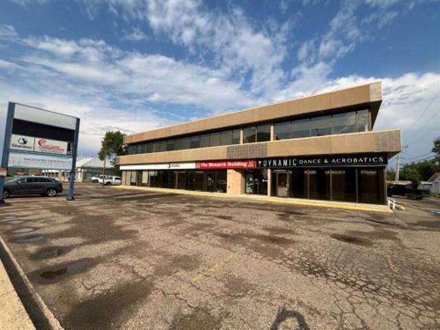 Commercial for sale in Medicine Hat