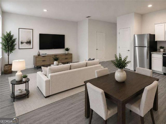 Townhouse for sale in Auburn, Georgia