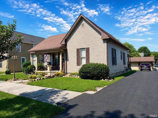 House for sale in Bedford, Indiana