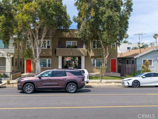 House for sale in Long Beach, California