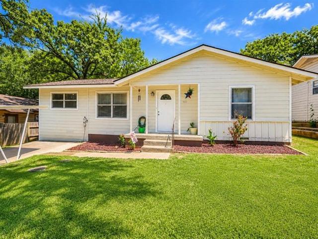 House for sale in Denison, Grayson County