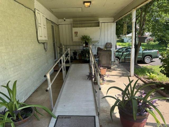 House for sale in Ark