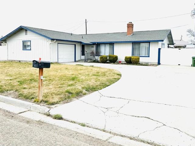 House for sale in Oregonia