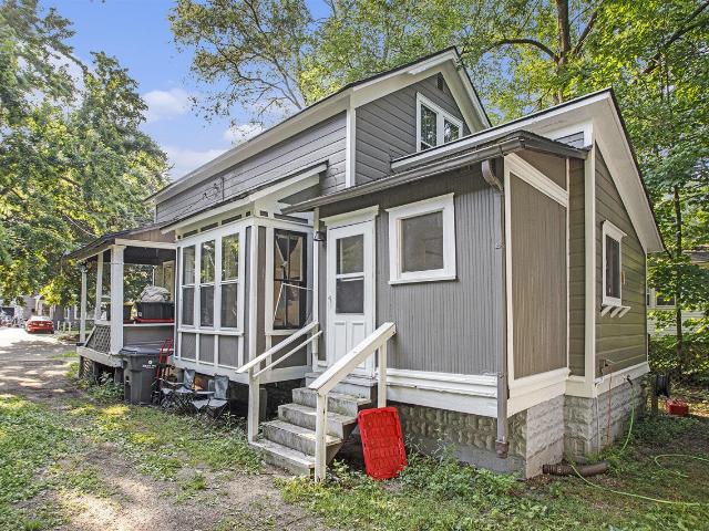 House for sale in Kalamazoo