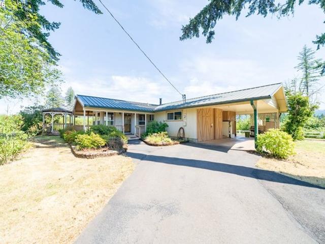 House for sale in Oregonia