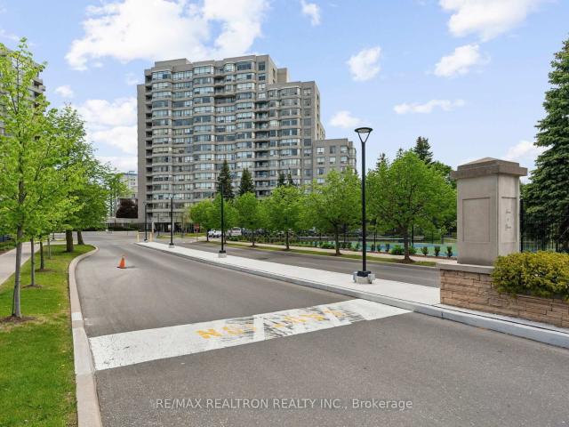 Condo for sale in York, Ontario
