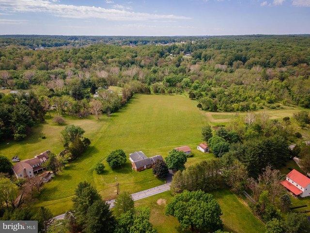 Farm for sale in Brookeville, Maryland